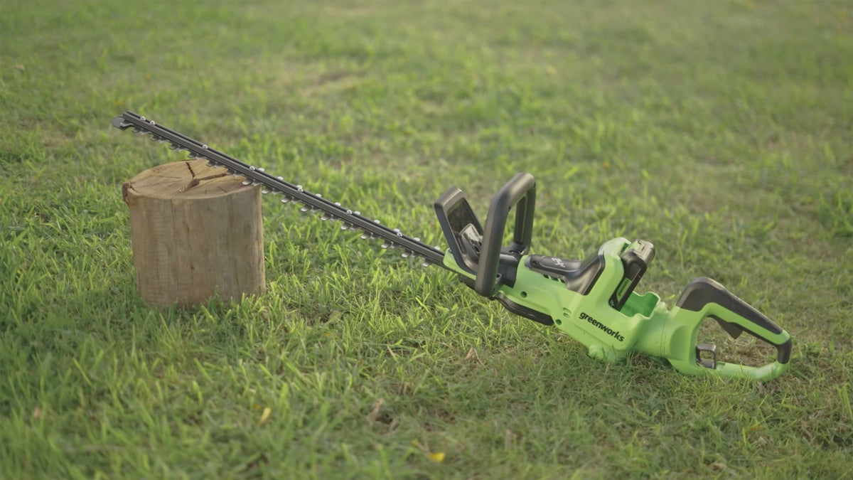 POWERALL 24V Premium Hedge Trimmer 61cm - 2Ah Battery